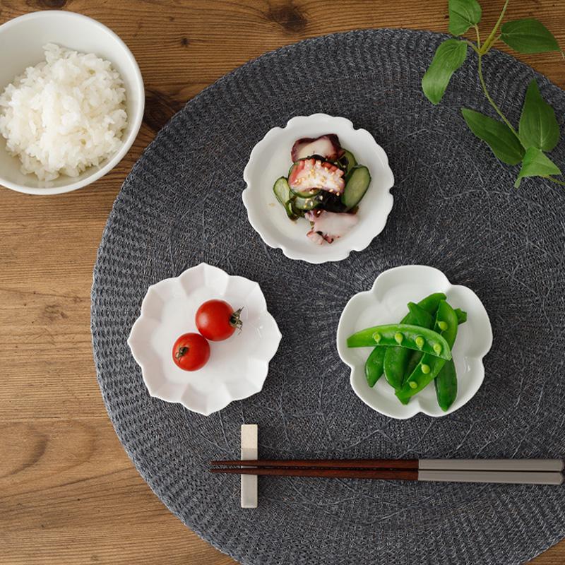 小皿 10cm 白磁線刻 gakuプレート お皿 皿 食器 醤油皿 薬味皿 珍味皿