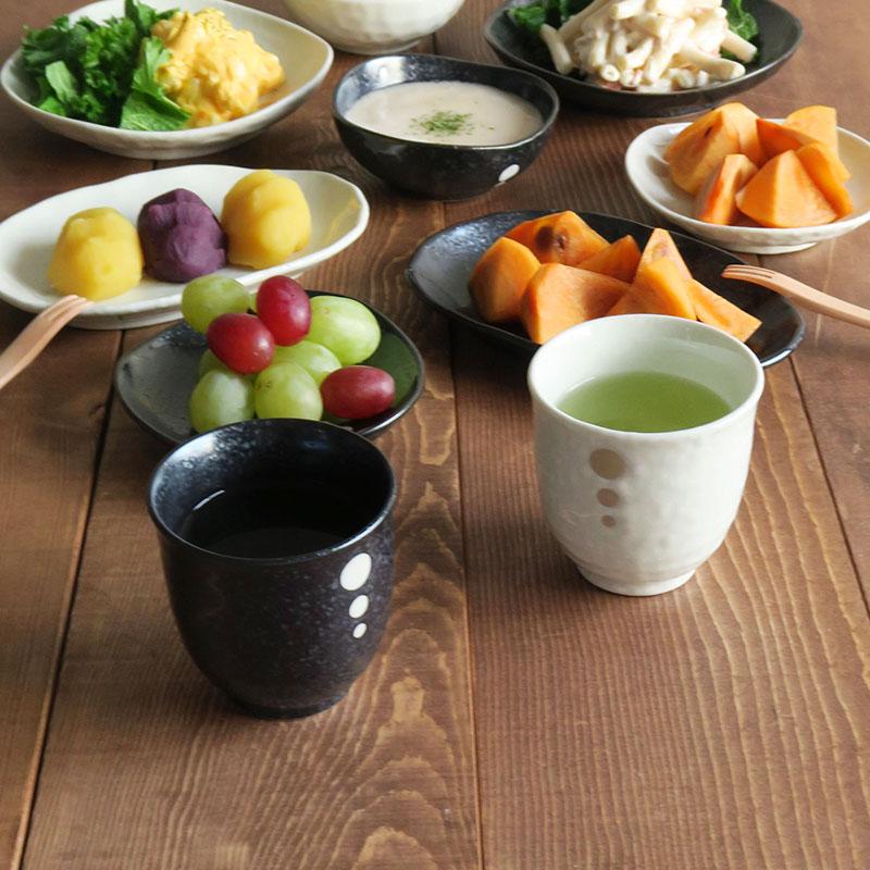 夫婦湯呑 箱入り 220cc 水玉 白×黒 湯呑み 湯飲み ゆのみ 湯のみ