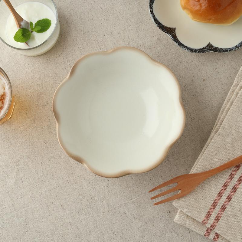 大皿 ＆ 浅鉢 4点セット 2種×各2点 嶺花 りょうか 花型 和食器 送料