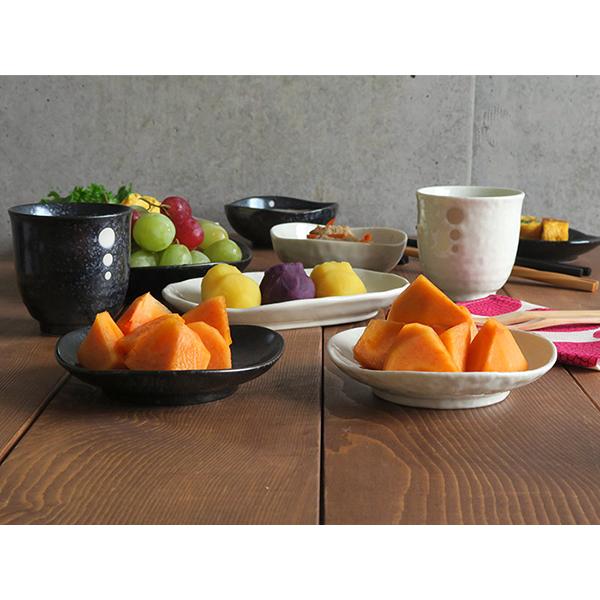和食器 水玉 三角小皿 3.5寸（ドットモノトーンシリーズ）小皿 漬物皿