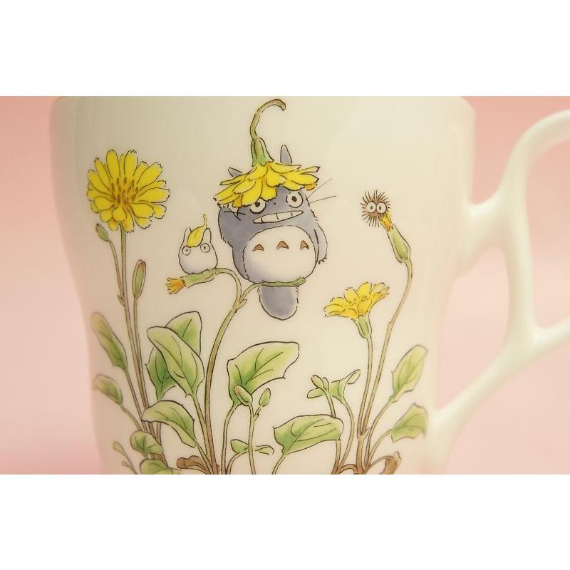 となりのトトロ　マグカップ(ジシバリ)（花帽子）ノリタケボーンチャイナ・4924-7L/TT97855 |  | 01
