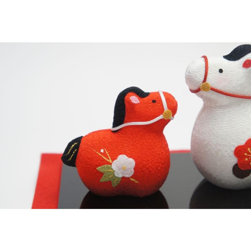 干支　紅白親子午 |  | 02