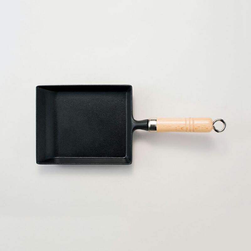 岩鋳（IWACHU） 玉子焼 木柄付 南部鉄器 日本製 目玉焼き器 卵焼き IH