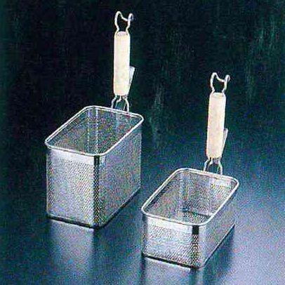 UK18-8 木柄パンチング角てぼ 縦型 S（穴径2.2mm）115×180×H85 ATBB