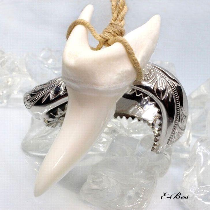 ハワイアンジュエリー ネックレス 鮫の歯 ペンダント Mako shark