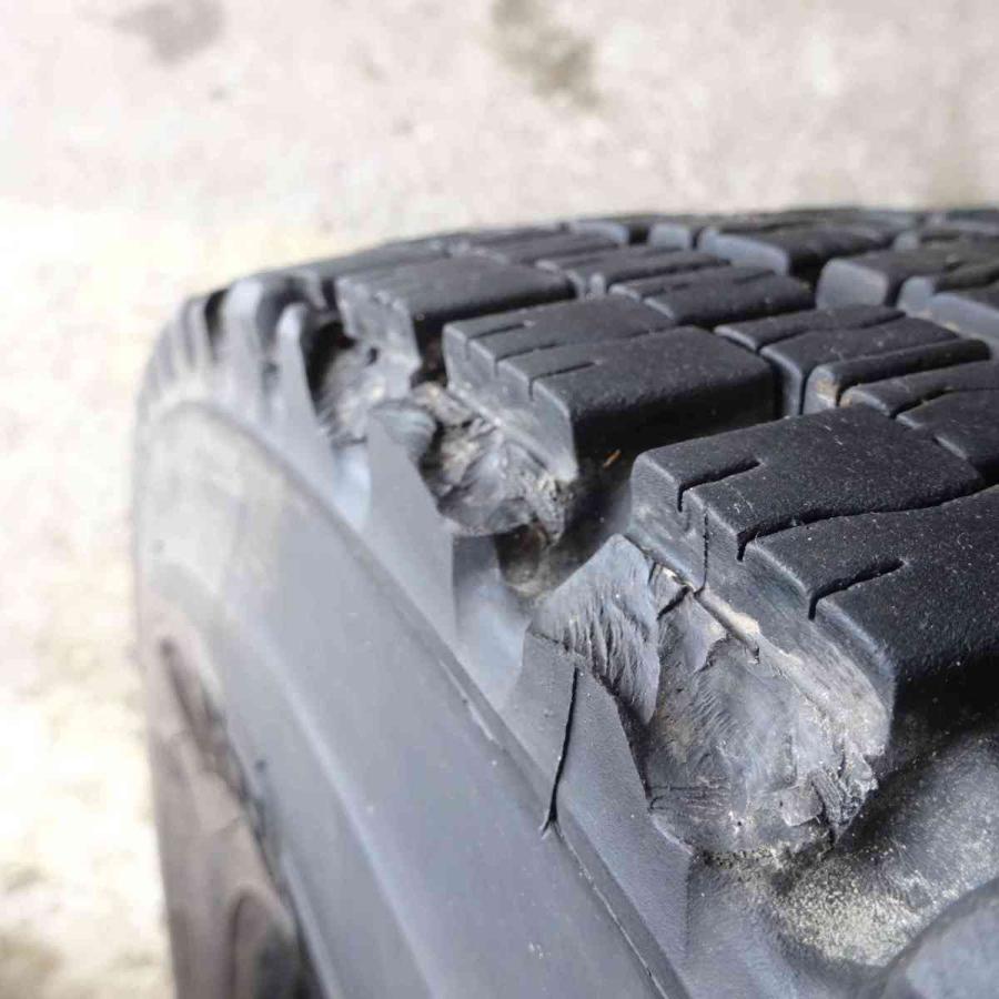 DUNLOP（ダンロップ） 訳有り特価 225/90R17.5 127/125 LT