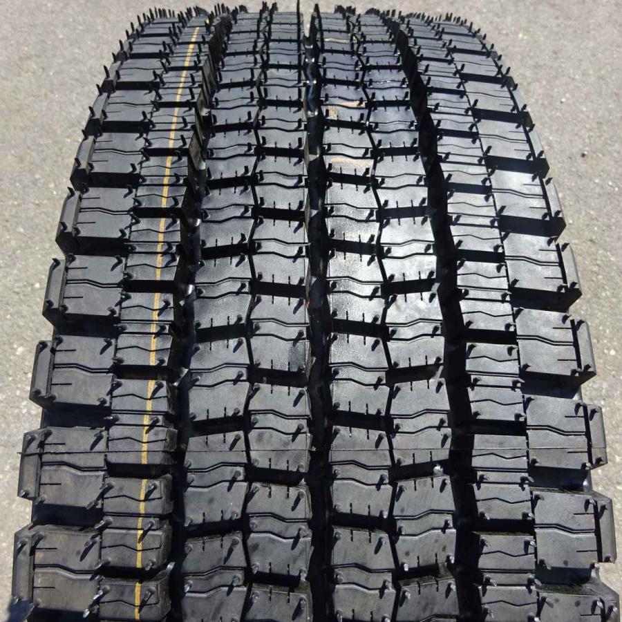 DUNLOP（ダンロップ） 245/70R19.5 136/134 TB スタッドレスタイヤ 4本
