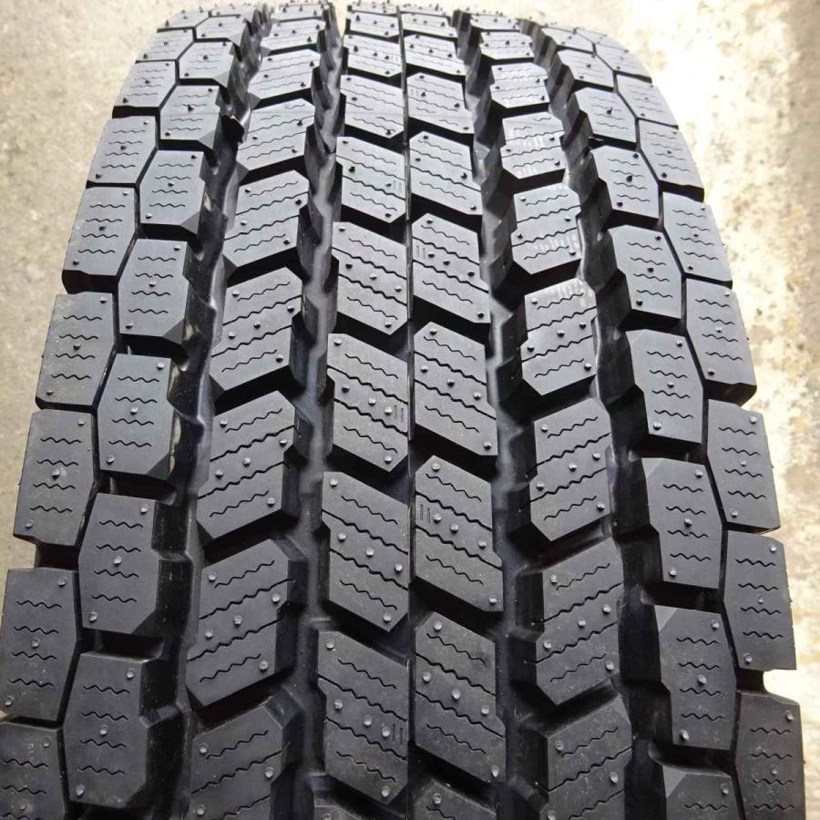 レクサス　245/70R19.5 4本 245/70R19.5 136/134 TB スタッドレスタイヤ 4本SET ヨコハマ 904W