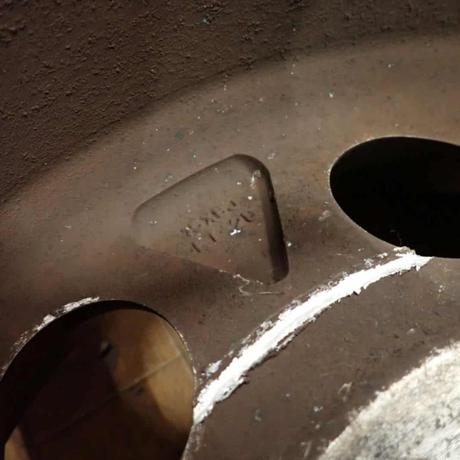 ミッキートンプソン　M/T 15インチ　ホイール　1本　15×8J,-28 MICKEY THOMPSON ミッキートンプソン]15インチアルミホイール 1