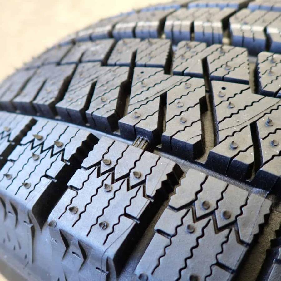 BRIDGESTONE VRX2 4本セット　製造年: 2021サイズ: 195/65R15 約2000km走行 BRIDGESTONE VRX2 4本セット 製造年: 2021サイズ: 195/65R15 約2000km走行