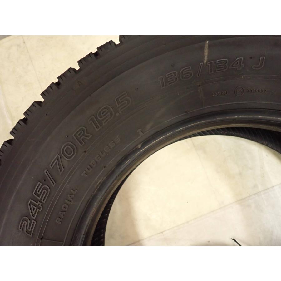TOYO TIRES（トーヨータイヤ） 冬 2本SET 会社宛 送料無料 245/70R19.5