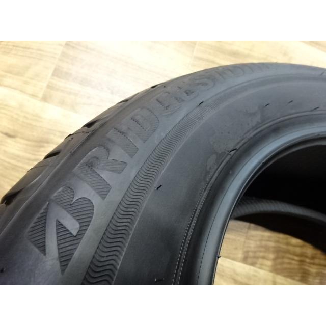 Playz 未使用品 215/55R17 ブリヂストン製 プレイズ PX-RV 4本価格 