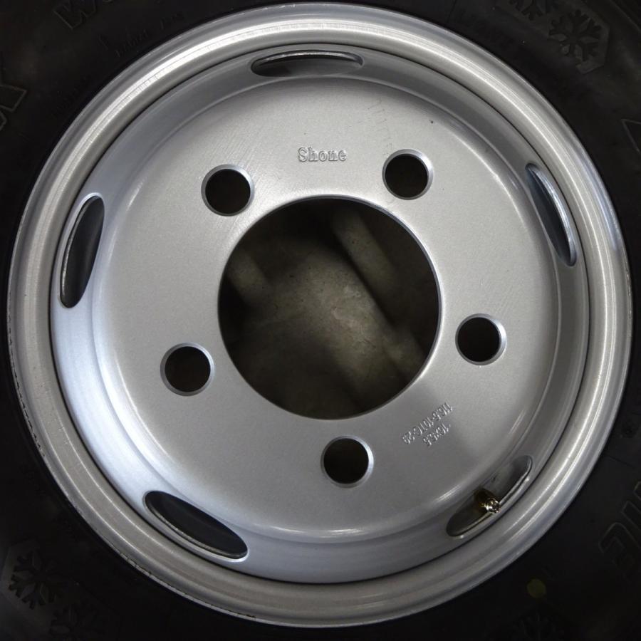 ブリヂストン BLIZZAK 205/70R16 中古タイヤ 6本