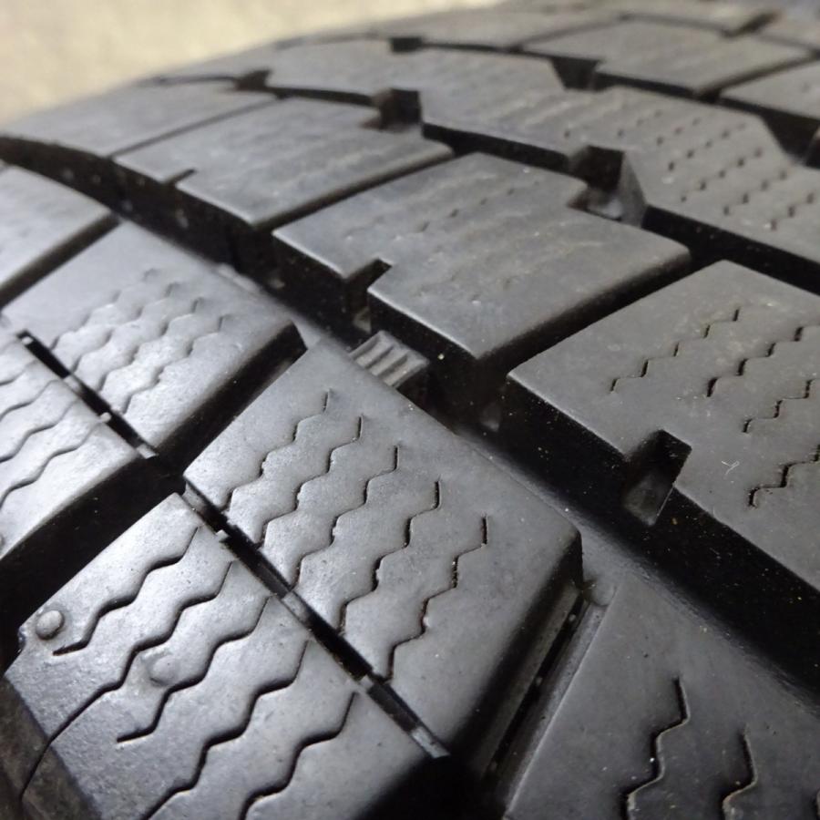 DUNLOP（ダンロップ） 中古品 205/65R16 109/107 LT ウィンター
