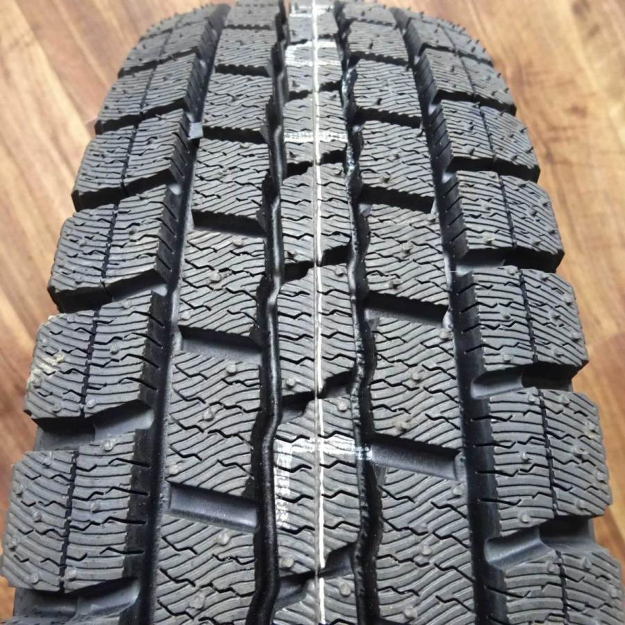 DUNLOP DSV-01 145R12 6PR LT 12インチ スタッドレス 4本 2018年製 バリ溝 軽トラ 軽バン等　(VTN623) クレジットカード QRコード決済可能 DUNLOP（ダンロップ） 軽トラック・軽バン用 DSV-01 145R12 6PR LT