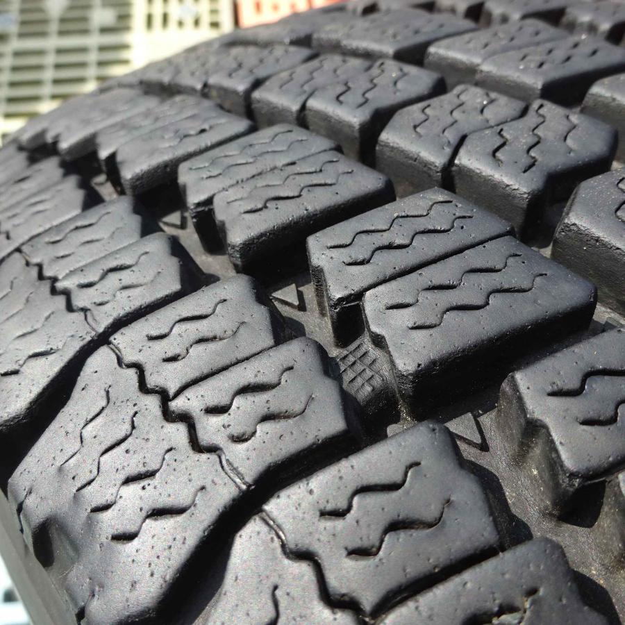 DELVEX 215/85R16 120/118 LT スタッドレスタイヤ 6本SET トーヨー 
