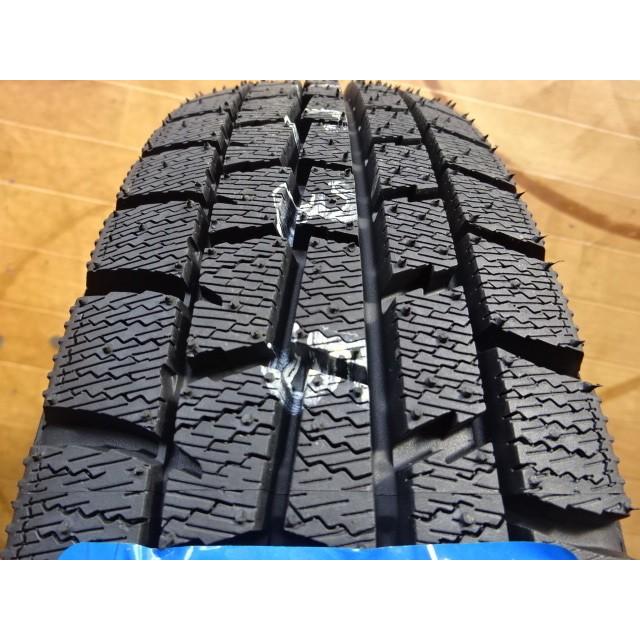 DUNLOP WINTER MAXX WM01 145/80R13 13インチ スタッドレス 4本 2018年製 バリ溝 N-BOX モコ プレオ アルト等　(VTN559)クレジットカード QRコード決済可能 スタッドレス4本 145/80R13 75Q 4本セット ダンロップ ウィンター MAXX