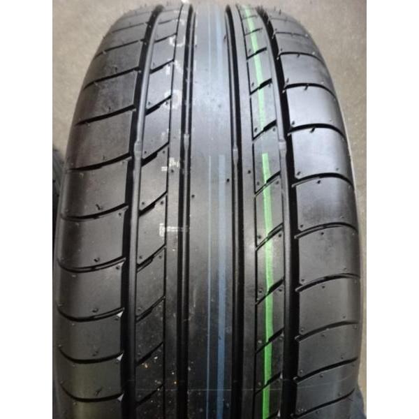 ヨコハマタイヤ ヨコハマ デシベル E70 215/55R17 94V SUMMER 4