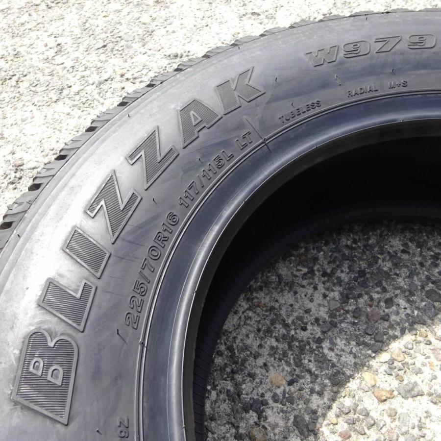 値下げ バリ溝 BS ブリヂストンスタッドレスタイヤ W979 225/70R16 117