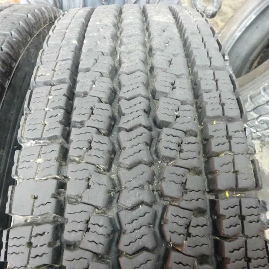 TOYO TIRES（トーヨータイヤ） リトレッド 冬 2本SET 会社宛 送料無料