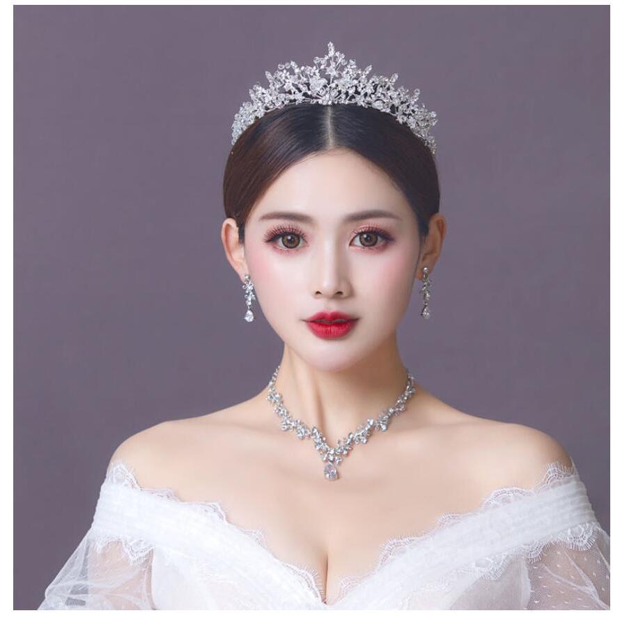 ブライダル小物 アクセサリー 上品 結婚式 花嫁 パーティー 披露宴 二次会 ティアラ ネックレス ピアス/イヤリング 3点セット ウェディング小物 2020新作 :A20200413-15:FastFast - 通販 - Yahoo!ショッピング ブライダル小物 アクセサリー 上品 結婚式 花嫁 パーティー 披露宴 二次会 ティアラ ネックレス ピアス/イヤリング 3点セット ウェディング小物 2020新作 :A20200413-15:FastFast - 通販 - Yahoo!ショッピング