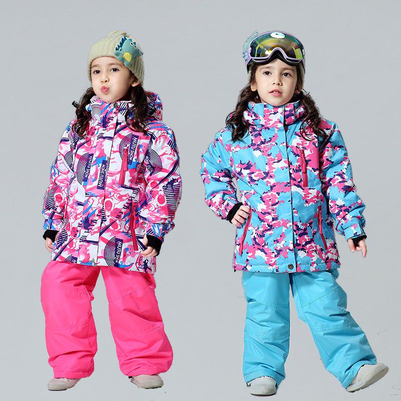 子供用 スノーウェア 2点セット キッズ ジャケット スキーウェア スノーボードウェア パンツ 冬服