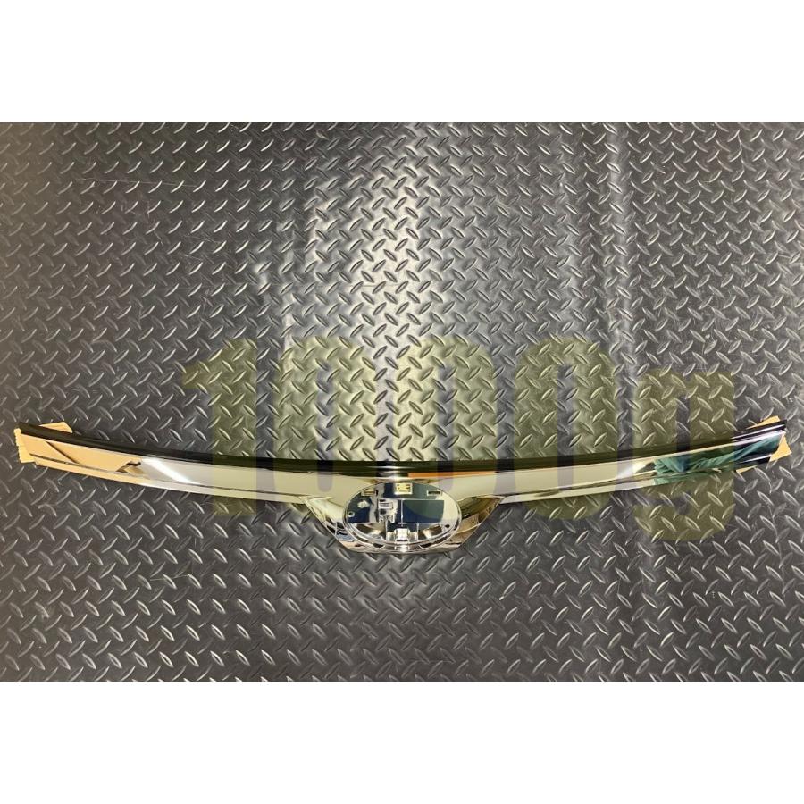 トヨタ純正新品】TOYOTA 未使用品 ☆超希少品☆ ヴォクシー 80 フード