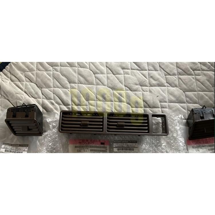 日産純正新品】NISSAN 未使用品 ☆超希少品☆ Y31 セドリック グロリア