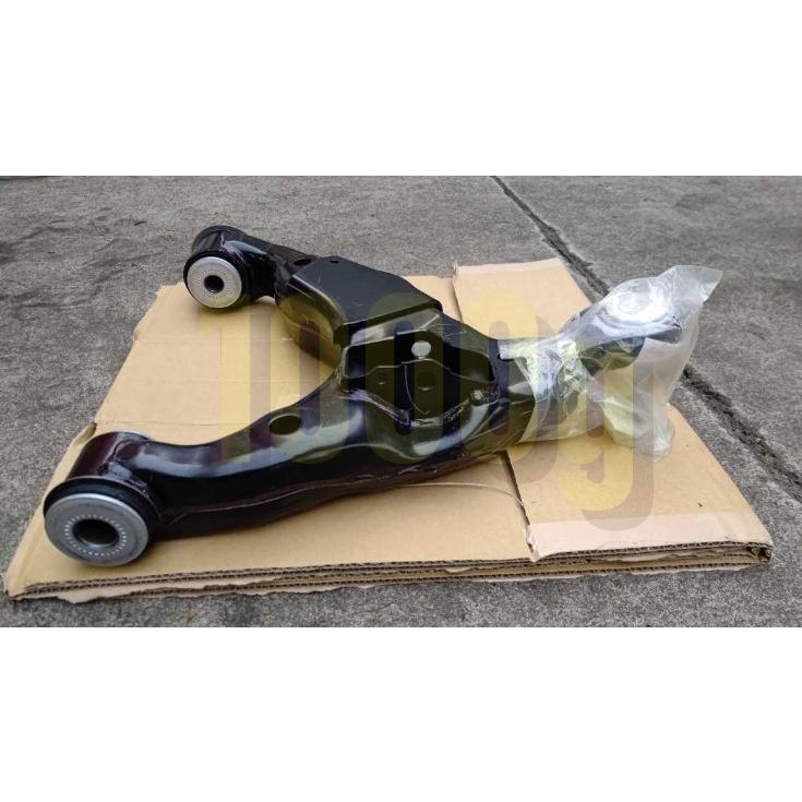トヨタ純正新品】TOYOTA 未使用品 ☆超希少品☆ FJクルーザー フロント