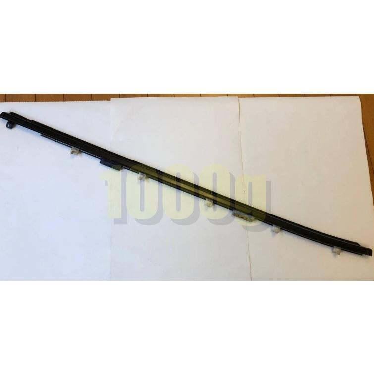 日産純正新品】NISSAN 未使用品 ☆超希少品☆ スカイライン R34 水切り