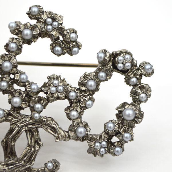 Chanel シャネル ココマーク ブランド Coco ブローチ ベビーパールデザイン 14p 上品 ファッション ブランド 上品 おしゃれ ゴージャス 人気 中古 Archery