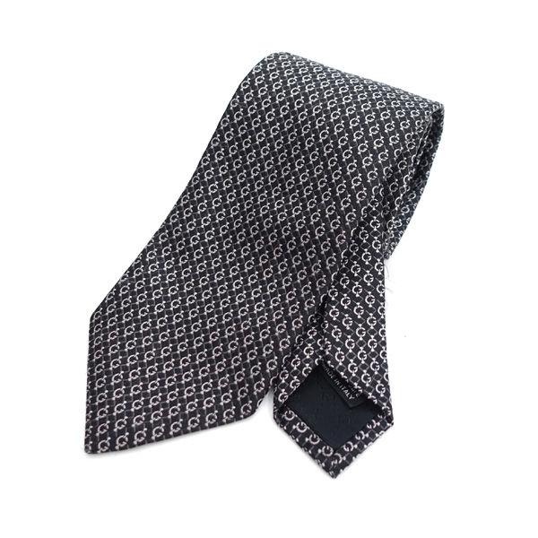 GUCCI（グッチ） ネクタイ Gロゴ 総柄 ブラック シルバー系 シルク