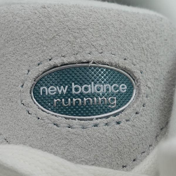 new balance / ニューバランス スニーカー/2002R/スエード/オフ