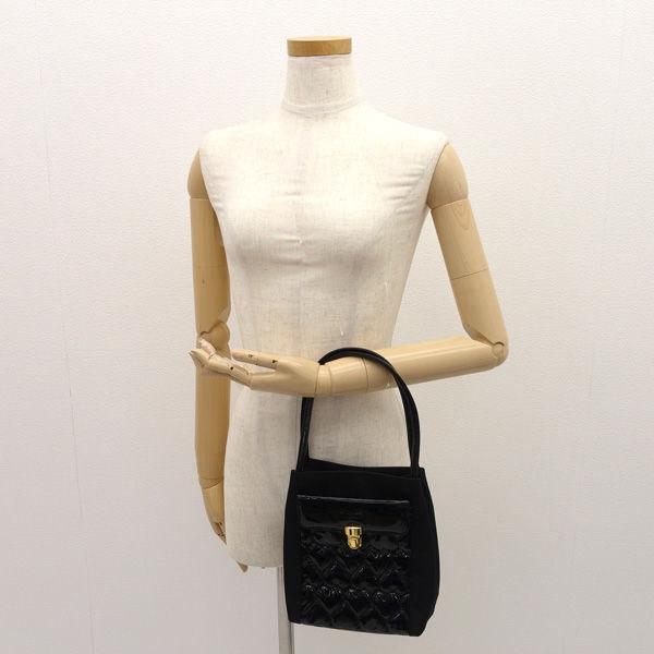 MOSCHINO / モスキーノ トートバッグ/ハンドバッグ/ナイロン MOSCHINO / モスキーノ トートバッグ/ハンドバッグ/ナイロン