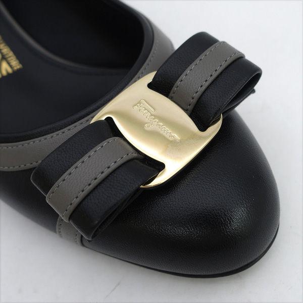 FERRAGAMO Salvatore Ferragamo / サルヴァトーレフェラガモ