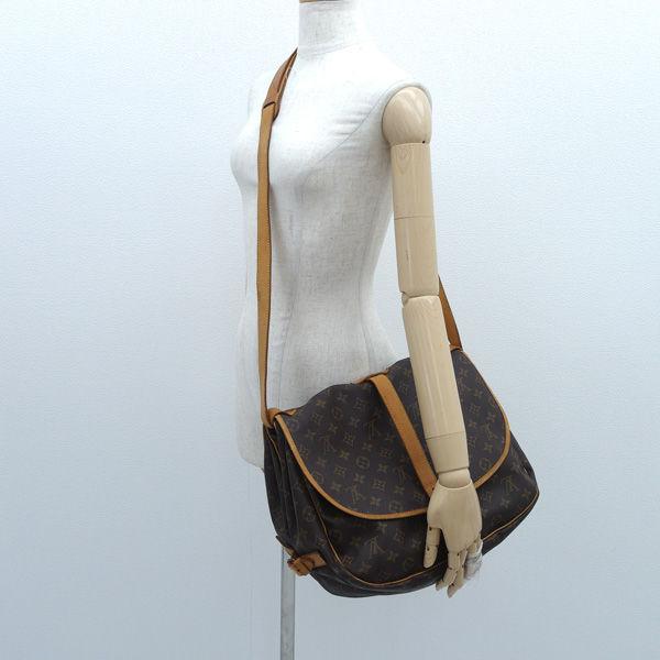 LOUIS VUITTON（ルイ・ヴィトン） ソミュール35 ショルダーバッグ