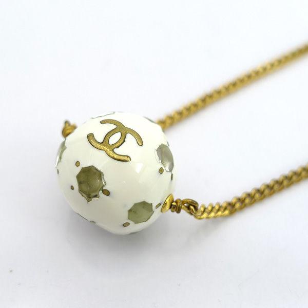 CHANEL / シャネル ココマーク サッカーボールモチーフ ネックレス 98P