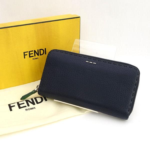 FENDI（フェンディ） ラウンドジップ ロング レザーウォレット 長財布