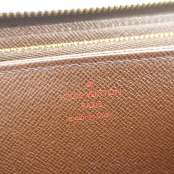 LOUIS VUITTON（ルイ・ヴィトン） ジッピーウォレット ラウンド