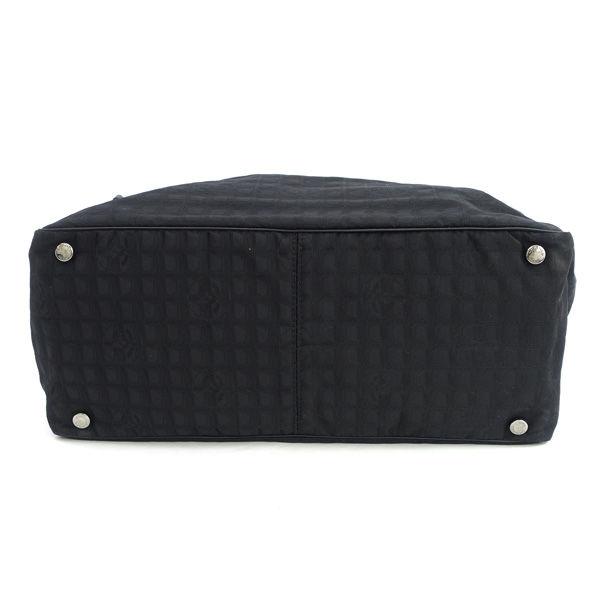 CHANEL / シャネル  ニュートラベル トートバッグ ナイロン ココ ブラック A26156 ブランド 中古の画像