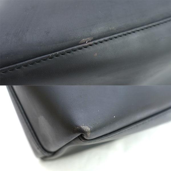 GUCCI / グッチ ■セミショルダーバッグ レザー ブラック ポーチ付き 001-1942-1705 【バッグ/バック/BAG/鞄/カバン】 ブランド【中古】 [0990014590] GUCCI / グッチ セミショルダーバッグ レザー ブラック ポーチ付き 001