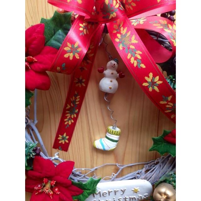 スノーマンとくつしたのホワイトクリスマスリース : 花れん - 通販