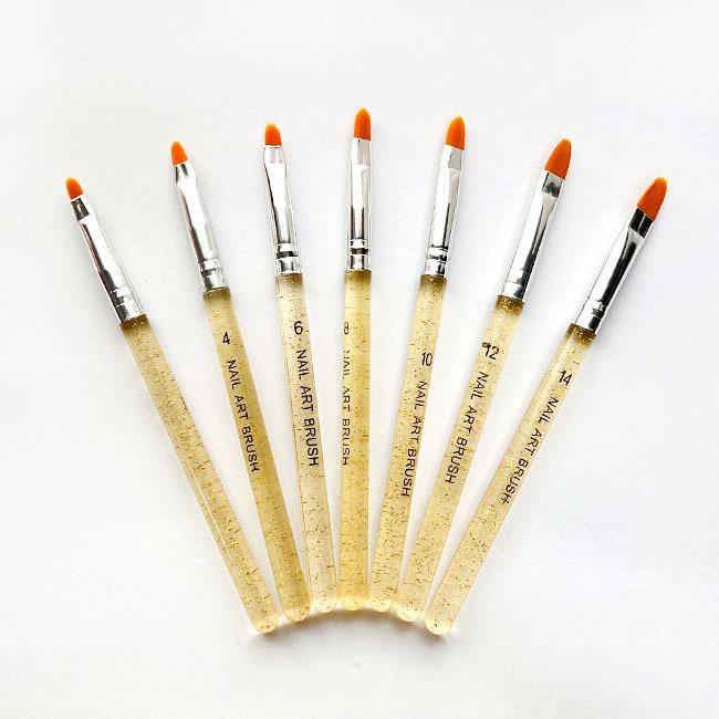 ◎ジェルネイルブラシ　ネイル筆　ラウンド状　7本セット◎即購入可能◎ 7本セット ジェルネイルブラシ ネイルブラシ ラウンド筆 ネイルアート