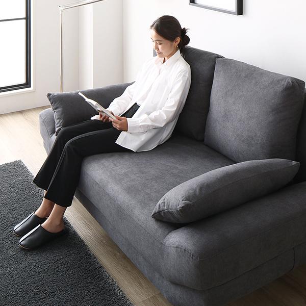 ローソファー 幅170cm 2人掛け ライトグレー ミニクッション2個付き 脚