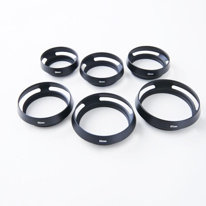 メタルレンズフード フィルター径 39mm 40.5mm 43mm 46mm 49mm 52mm 55mm 58mm 62mm 67mm 72mm 77mm ブラック ネジ込み式 |  | 01