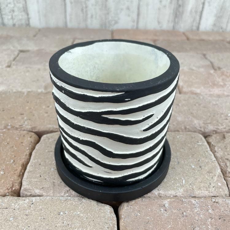 植木鉢 おしゃれ 珍しいゼブラ柄の植木鉢 UN467-100 3号(10cm) 鉢底穴