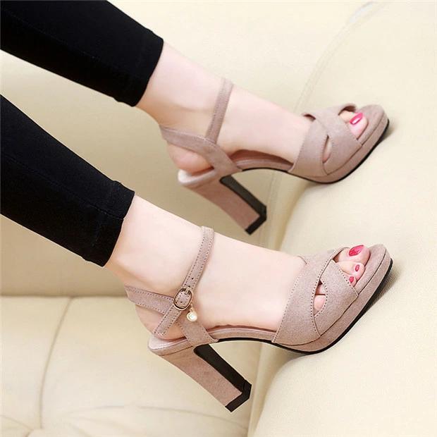 ヒールサンダル ハイヒール ヒール8cm ヒール6cm ストラップ スエード