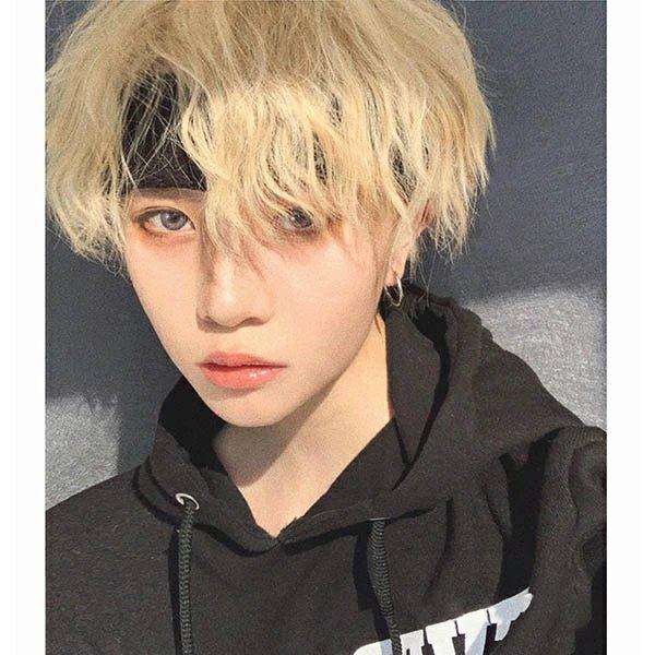 おトク ウィッグ メンズ 短髪 巻き毛 パーマ かつら 自然 フルウィッグ コスプレ おしゃれ 男装 可愛い ショート 耐熱ウィッグ ブラック 黒 ブラウン ゴールド 金髪 Heartlandgolfpark Com