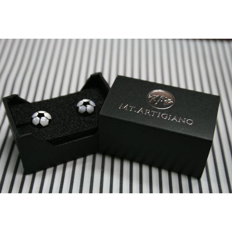 BUTTON DOWN PIERCE 【ボタンダウン　ピアス】スポーツ（サッカー） |  | 04