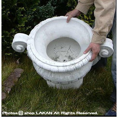 クローディオ鉢 W75cm イタリア製洋風庭園 石造大型カップ型花鉢人気